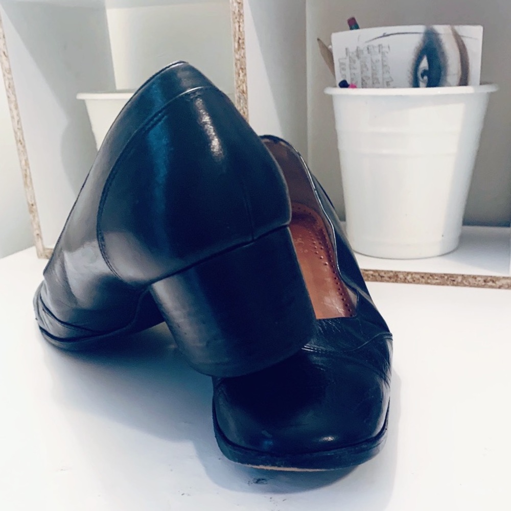 Authentic Chanel Block Heel Pumps - Picture 4 of 8